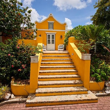 Landhuis Bona Vista Hotel Willemstad Exterior foto
